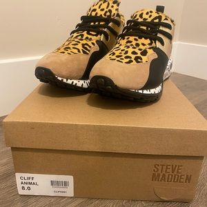 Steve Madden Cliff Sneakers